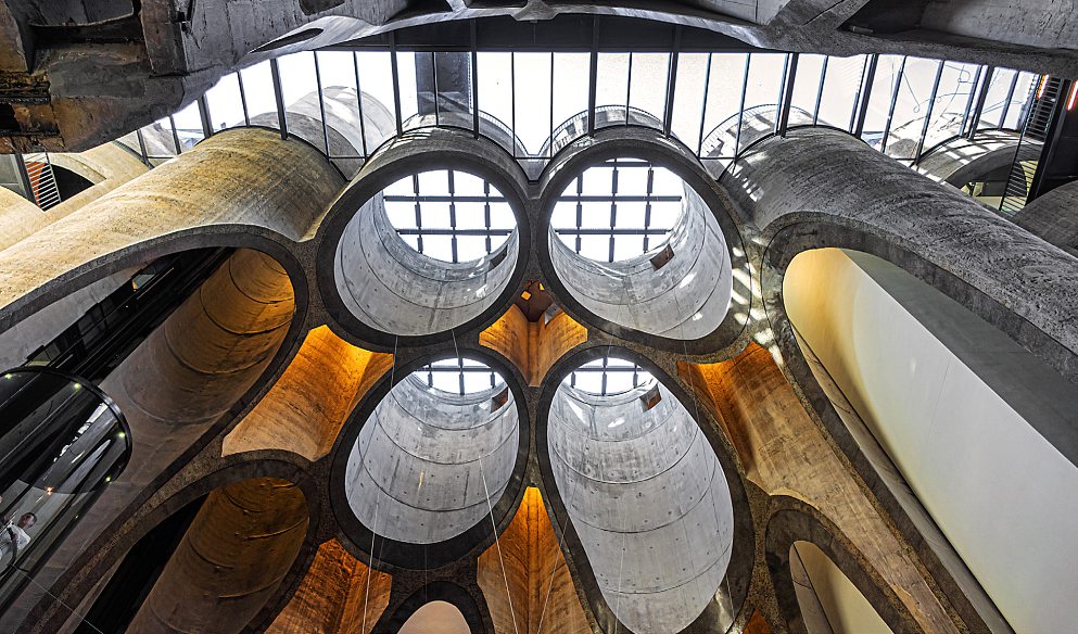 Since 2019, Kuyo Kouoh has been executive director of Cape Town’s Zeitz MOCAA, one of the largest contemporary art centres on the continent. KIEV VICTOR/SHUTTERSTOCK