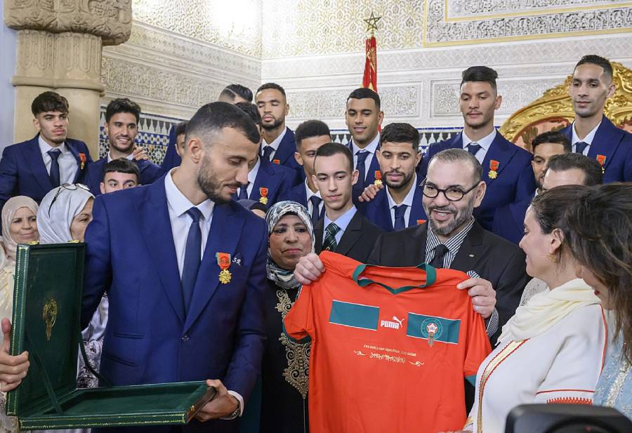King Mohammed VI meets the Atlas Lions after the 2022 World Cup. DRISS BENMALEK