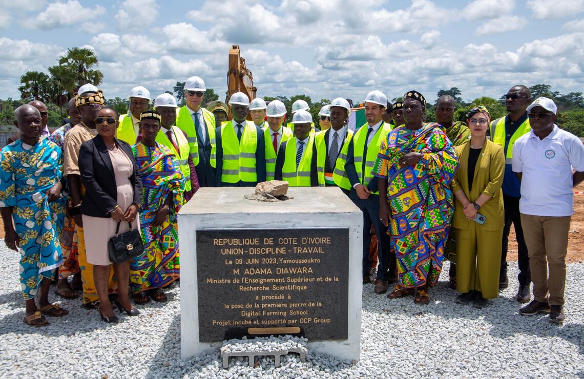 Togolese President Faure Gnassingbé laid the foundation stone of the future Center for Agricultural Services on June 9 in Kpalimé (Plateau-West region). Togolese President Faure Gnassingbé laid the foundation stone of the future Center for Agricultural Services on June 9 in Kpalimé (Plateau-West region).
