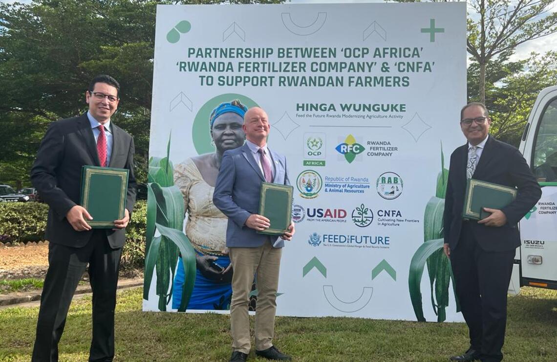 Left to right: Youssef Lahmiti, VP East Africa, OCP Africa, Daniel Gies, head of the CNFA party, and Dr. Anouar Jamali, CEO OCP Africa. Left to right: Youssef Lahmiti, VP East Africa, OCP Africa, Daniel Gies, head of the CNFA party, and Dr. Anouar Jamali, CEO OCP Africa.